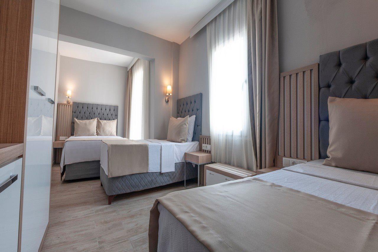 Sky Star Hotel غومْبيت المظهر الخارجي الصورة