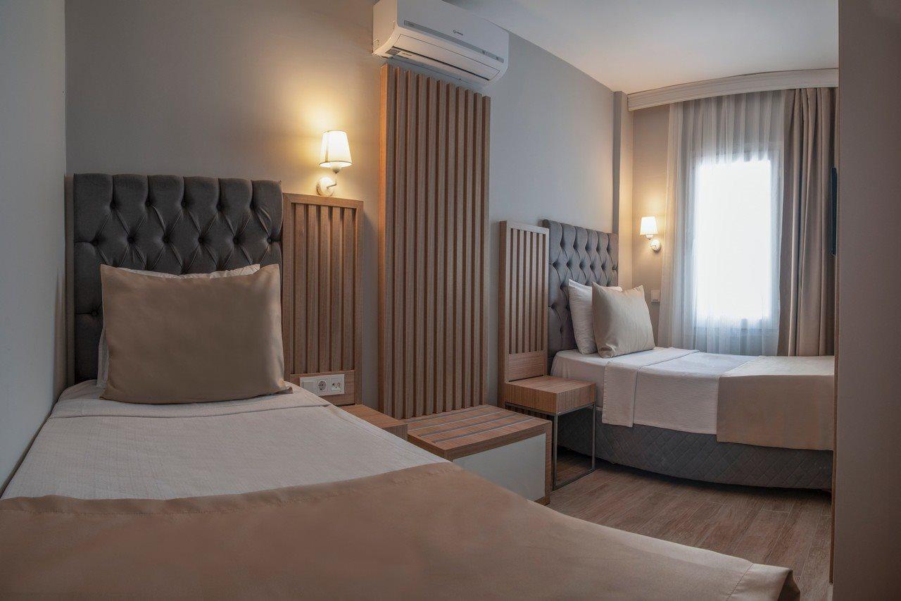 Sky Star Hotel غومْبيت المظهر الخارجي الصورة