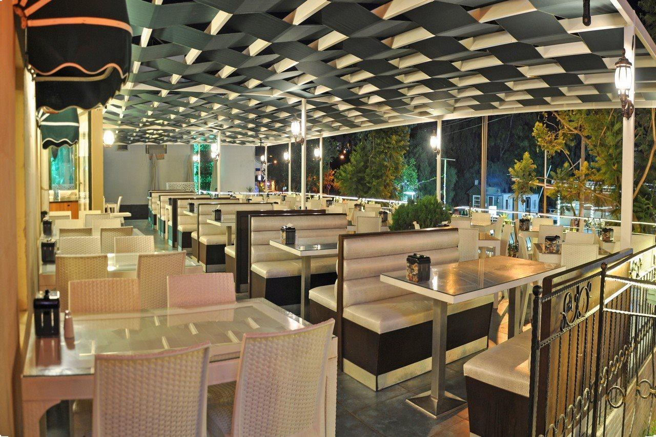 Sky Star Hotel غومْبيت المظهر الخارجي الصورة